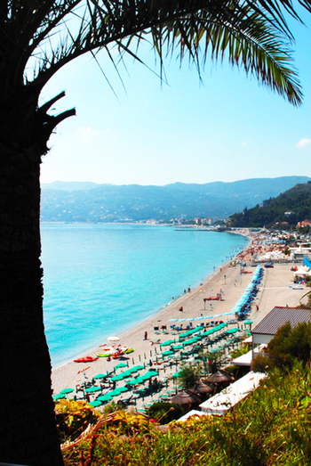 Al mare a piedi